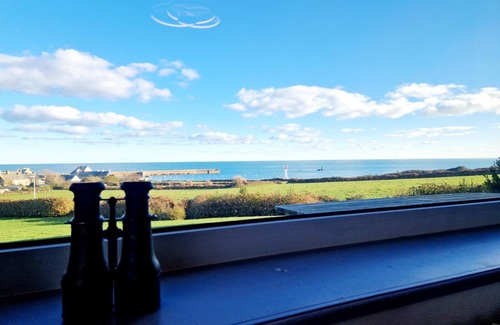 Omonville-la-Rogue Cabaña | Casa espaciosa con vista al mar, chimenea y jardín