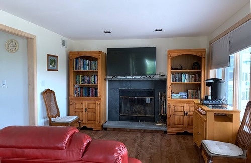 Sagamore Casa | Spacious house with Spectacular Cape Cod Canal view