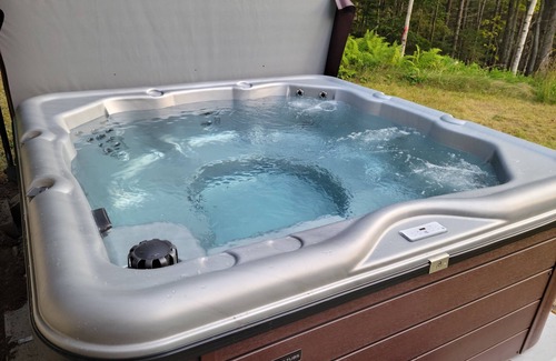 Beaver Cove Casa | Spacious house with pebble beach. Direct access to Snowmobile and ATV trails!