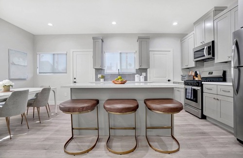 Fullerton Casa | Spacious & Immaculate Disney Vacation Home 3br/2ba