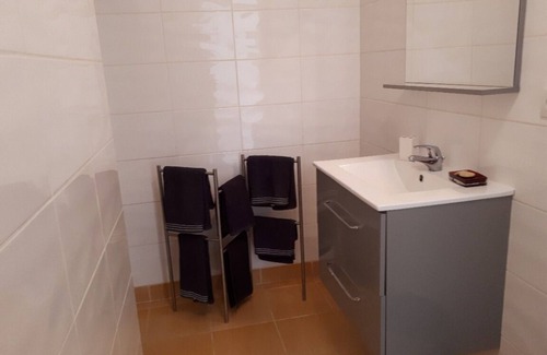 Bricqueville Casa | Amplias independientes 90m2 4 personas cerca de las playas del desembarco
