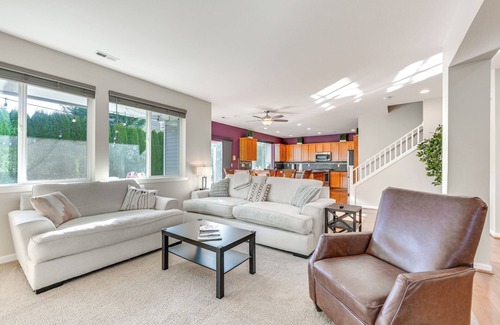 Kent Cabaña | Spacious Kent Home Near Seatac Airport w/ Patio