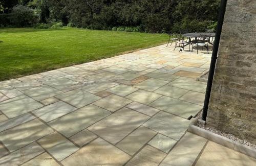 Bicester Casa | Spacious King Room with Ensuite