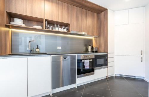 Kingston Apartamento | Spacious Kingston Foreshore 1BR Apt - Hosted by Canstay