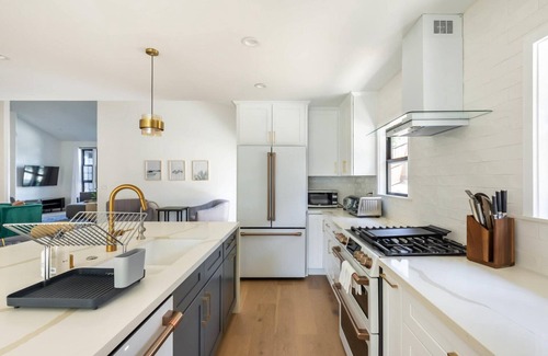 Laguna Hills Casa | Spacious Laguna Hills 3BR, Fully Furnished & Equipped, by Blueground