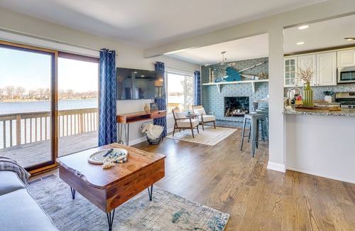 White Lake Cabaña | Spacious Lakefront Home in White Lake w/ Hot Tub!