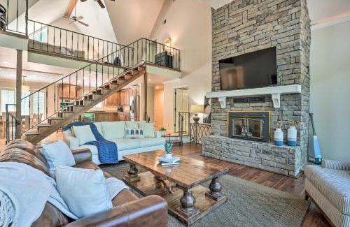 Hollister Casa | Spacious Lakefront Home with Private Dock!
