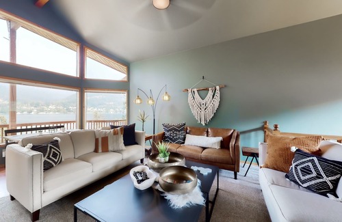 Hope Casa | Spacious lakefront home with private hot tub, dock, boat lift, views & game room