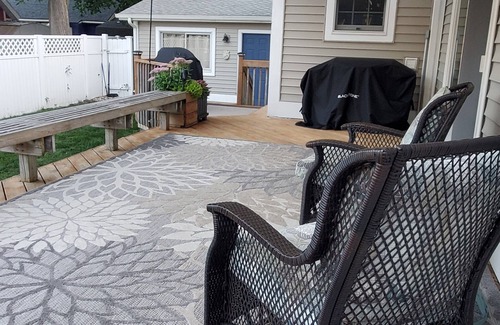 Ferrysburg Casa | Spacious lakeview home within minutes of beaches, state parks and shopping.
