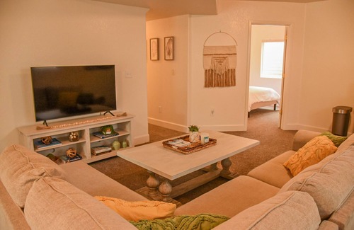 South Alameda Casa | Spacious Lakewood suite near downtown Denver