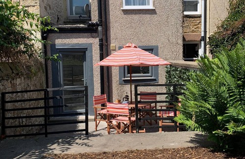 Lancaster Casa | Spacious Lancaster City Centre Hide Away With Garden