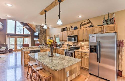 Deadwood Casa | Spacious Lead Getaway with Private Hot Tub and Deck!