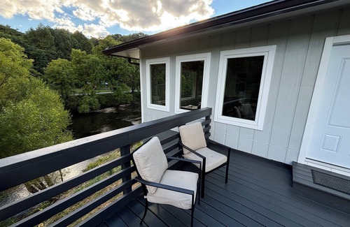 Cullowhee Condominio | Spacious, Light Filled Apt. - Nestled along the Tuckasegee River, 2 Mi. from WCU
