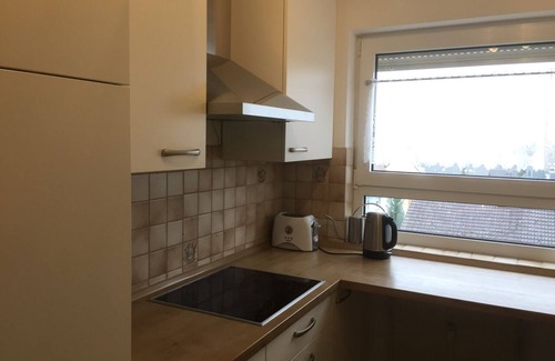 Idstein Apartamento | Amplio, luminoso apartamento, muy buena conexión a tren y autopista.