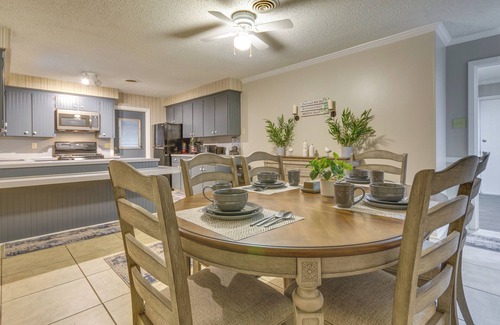 Little Rock Cabaña | Spacious Little Rock Home w/ Patio - 9 Mi to Dtwn!