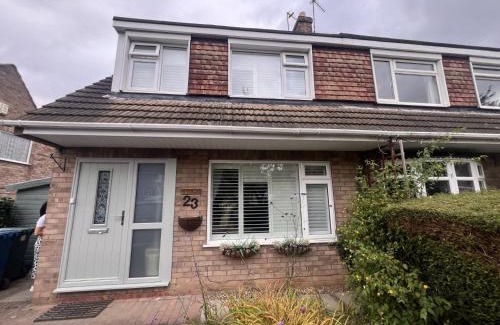 Plumtree Casa | Spacious lovely 3 Bed House in Keyworth Nottingham suit CONTRACTORS OR FAMILY