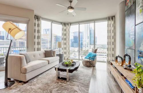 West End Apartamento | Spacious Luxury 1bedroom 1bath Pool