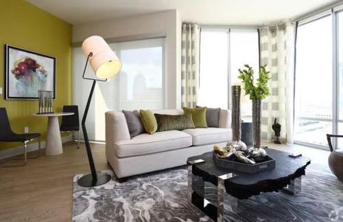 West End Apartamento | Spacious Luxury 1bedroom 1bath Pool