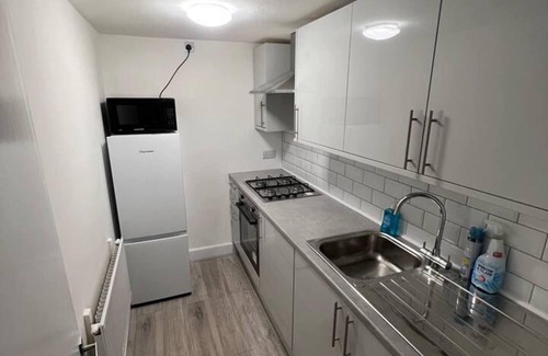 South Norwood Apartamento | Spacious Luxury 2 Bedroom Apartment, Station 1min