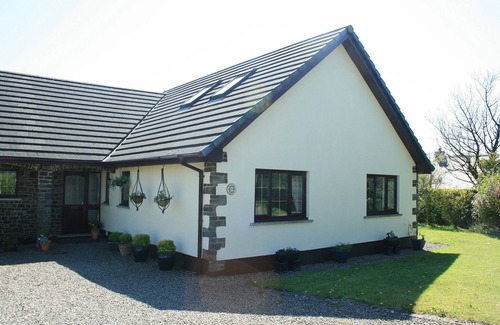 Ludchurch Casa | Amplia Lujo C / H Cottage