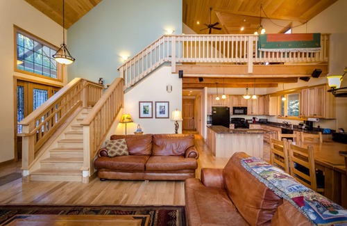 Saint Mary's Casa | Lujoso Colorado Mountain Lodge!