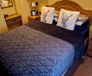 Aberystwyth Casa | Spacious Luxury Escape with Sea Views and Pet Friendly at Clarach Bay