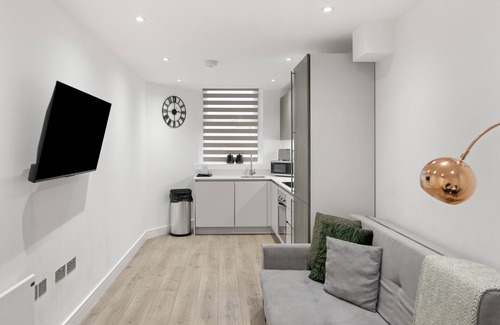 Golders Green Apartamento | Spacious Luxury King Bed - Central Location