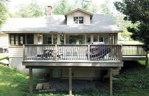 North Windham Casa | Spacious Marblehead Lodge awaits your group.