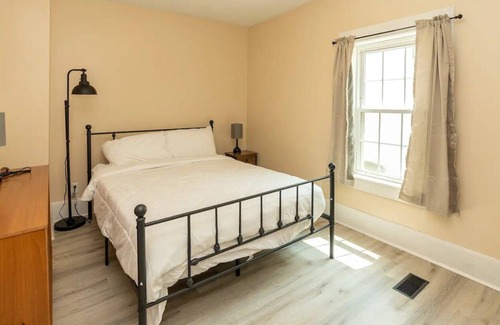 West Brookfield Apartamento | Spacious Massachusetts Apartment