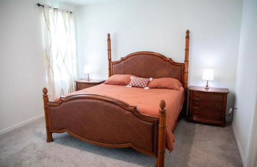 Port Saint Lucie Casa | Spacious Master Bedroom