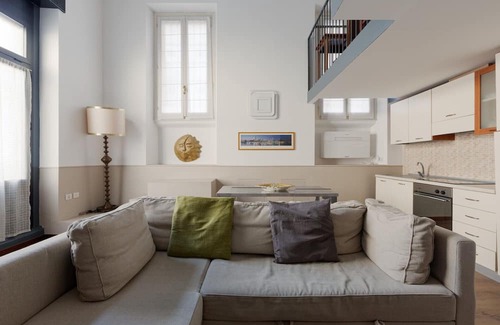 Zona Zara Casa | GuestHost - M5 Istria & Marche Roomy Lofted Studio