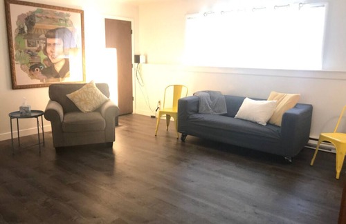 Missoula Apartamento | Amplio y moderno apartamento 2BD # 4, cerca de Missoula y Bitterroot
