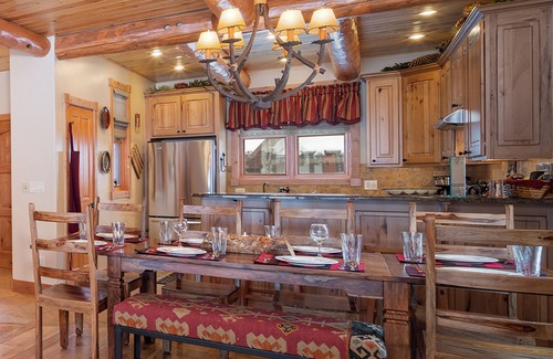 Fraser Casa | Spacious & modern 3 bedroom, pet friendly in Fraser