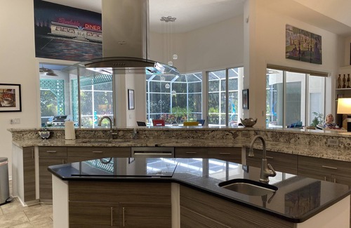 Braden River Casa | Espacioso, moderno, casa de lujo en la comunidad de golf cerrada w piscina privada