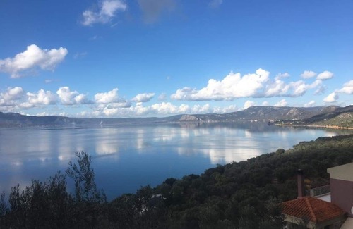 Mytilene Casa | Spacious , modern beachfront maisonette in a verdant suburb near the city centre