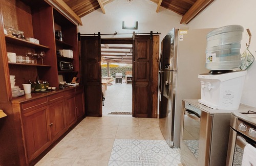 Chia Casa | Amplia cabaña moderna Chía - Asados/Cenas/Wifi