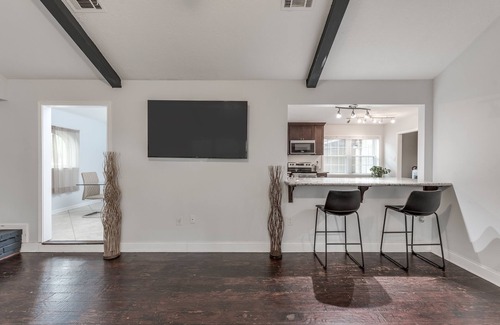 Barker Casa | Spacious Modern & Family 3 BR 🏠🏘