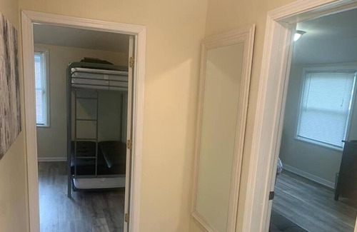 Calumet City Casa | Spacious Modern Getaway Mins From Major Retail