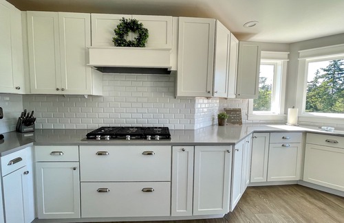 Eastsound Casa | Spacious & modern house with game room, outdoor firepit & peek-a-boo water views