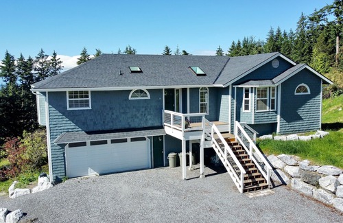 Eastsound Casa | Spacious & modern house with game room, outdoor firepit & peek-a-boo water views