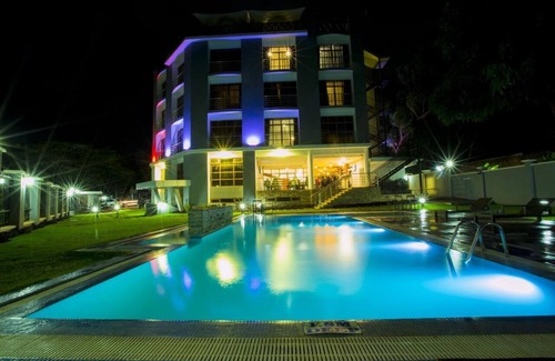 Dar es Salaam Apartamento | Spacious Modern Room!