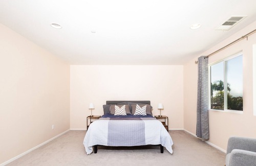 Rubidoux Casa | Spacious Modern Riverside Home 4BDR - 3BA Sleeps 10