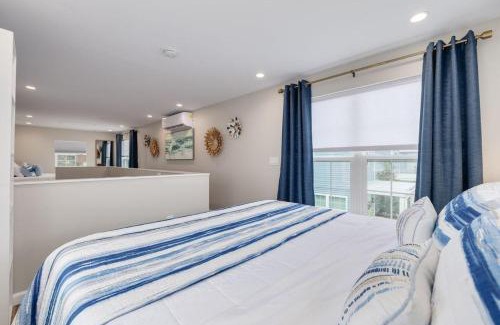 Downtown Dunedin Casa | Spacious & Modern Tiny Home with Pool in Dunedin