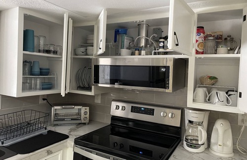 Clearfield Apartamento | Spacious Mother-In-Law Basement Apartment -One mile from Hill AFB