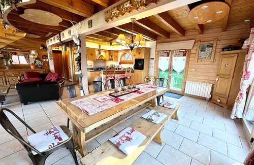 Gerardmer Cabaña | Espacioso Chalet con Jacuzzi, Sauna y Cerca de Pistas de Esquí en Gérardmer