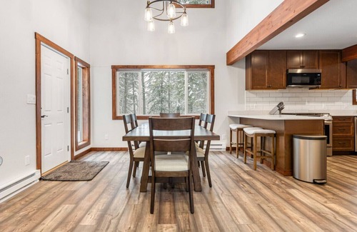 Kalispell Casa | Spacious Mountain Home In The Trees with Views