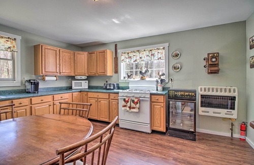 Athol Cabina | Spacious Mtn Cabin on 7 Private Acres in Athol!