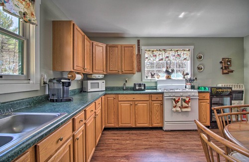 Athol Cabina | Spacious Mtn Cabin on 7 Private Acres in Athol!