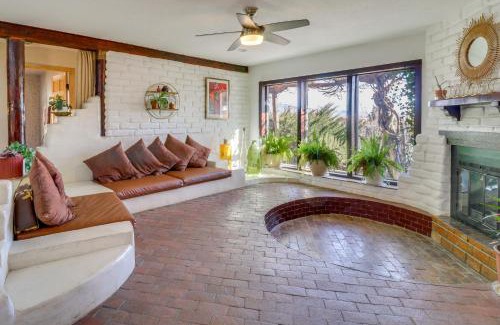 Corrales Casa | Spacious Mtn-View Gem in Corrales!