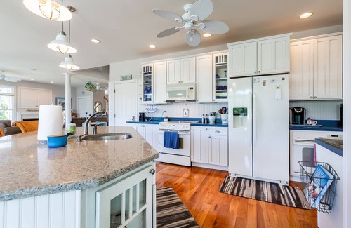Chester Casa | Spacious multi-level waterfront home with private pier and dog-friendly at A Shore Thing
